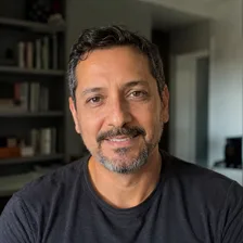 Carlos M., leitor de São Paulo